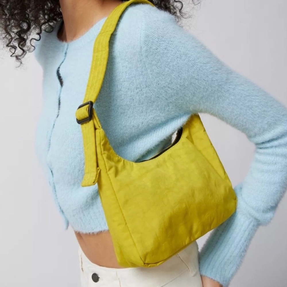 BAGGU Mini Nylon Shoulder Bag in SOUR - Picture 3 of 6